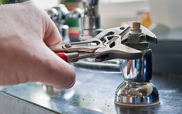 Best Water damage mitigation services  in Sutherlin, OR